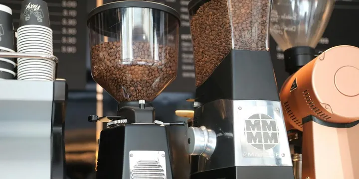 Burr Seasoning: The Gagné Data on When New Grinders Stabilize