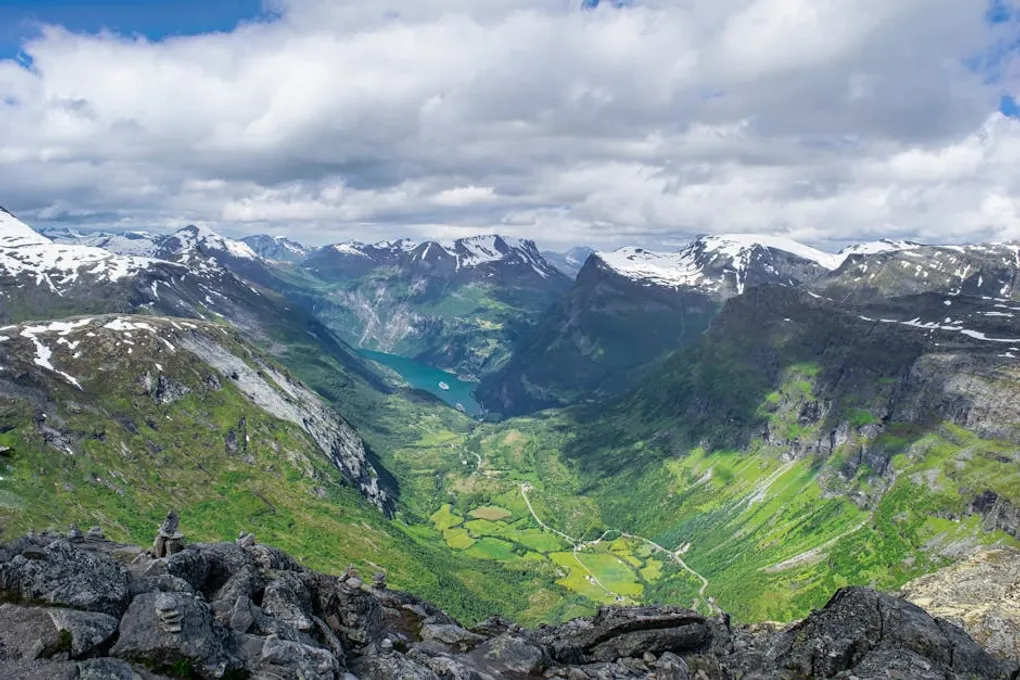 Coffee Altitude Guide: How Elevation Shapes What's in Your Cup