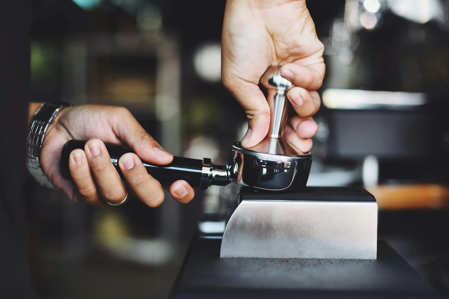 How to Fix Channeling and Uneven Extraction in Coffee