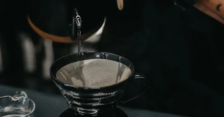 Pour Over vs French Press: Which Brewing Method Is Right for You?