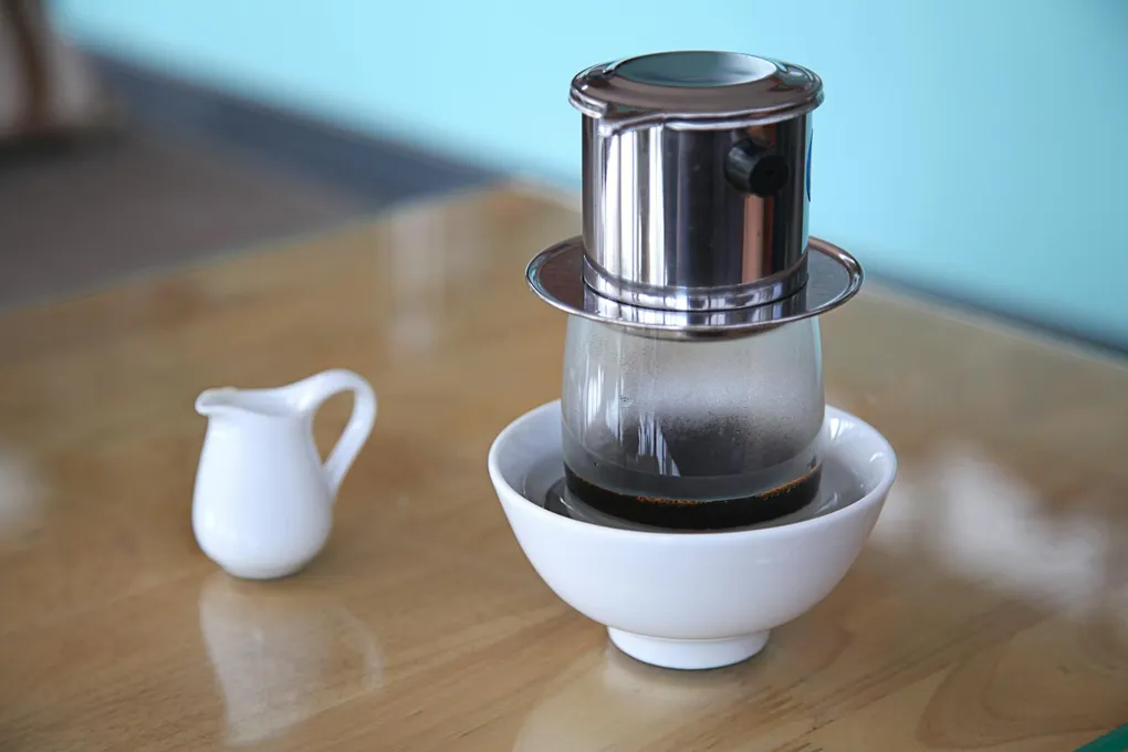 How to Brew Vietnamese Phin Coffee: The Complete Guide to Ca Phe Sua Da